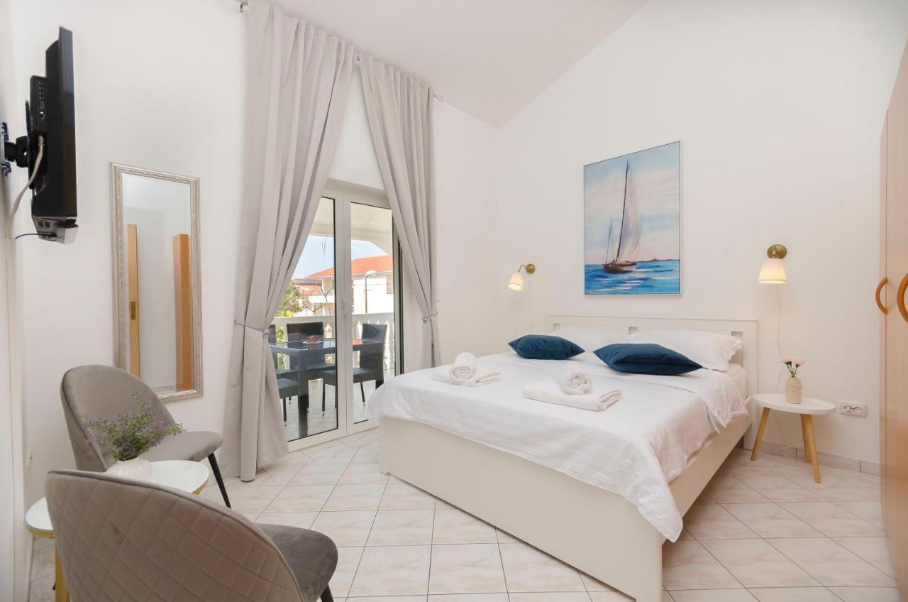 Apartments Anton Vodice Eksteriør billede