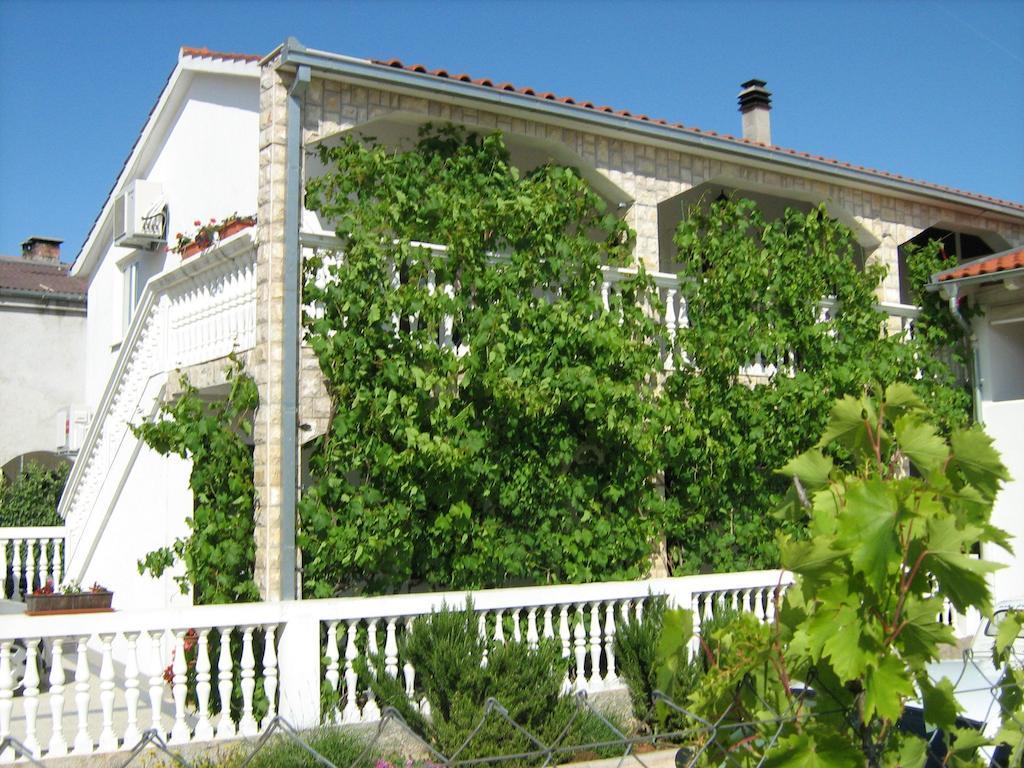 Apartments Anton Vodice Eksteriør billede